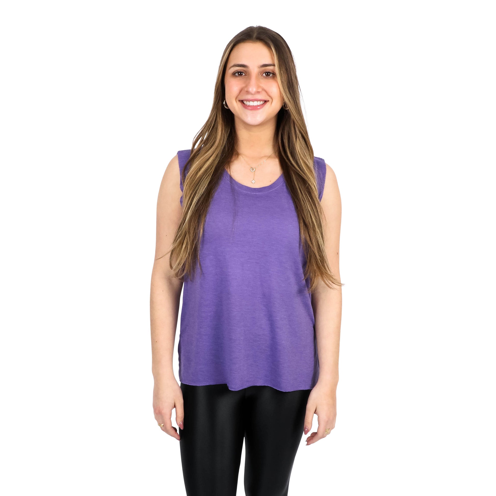 Sleeveless Muscle Tee - Denny's
